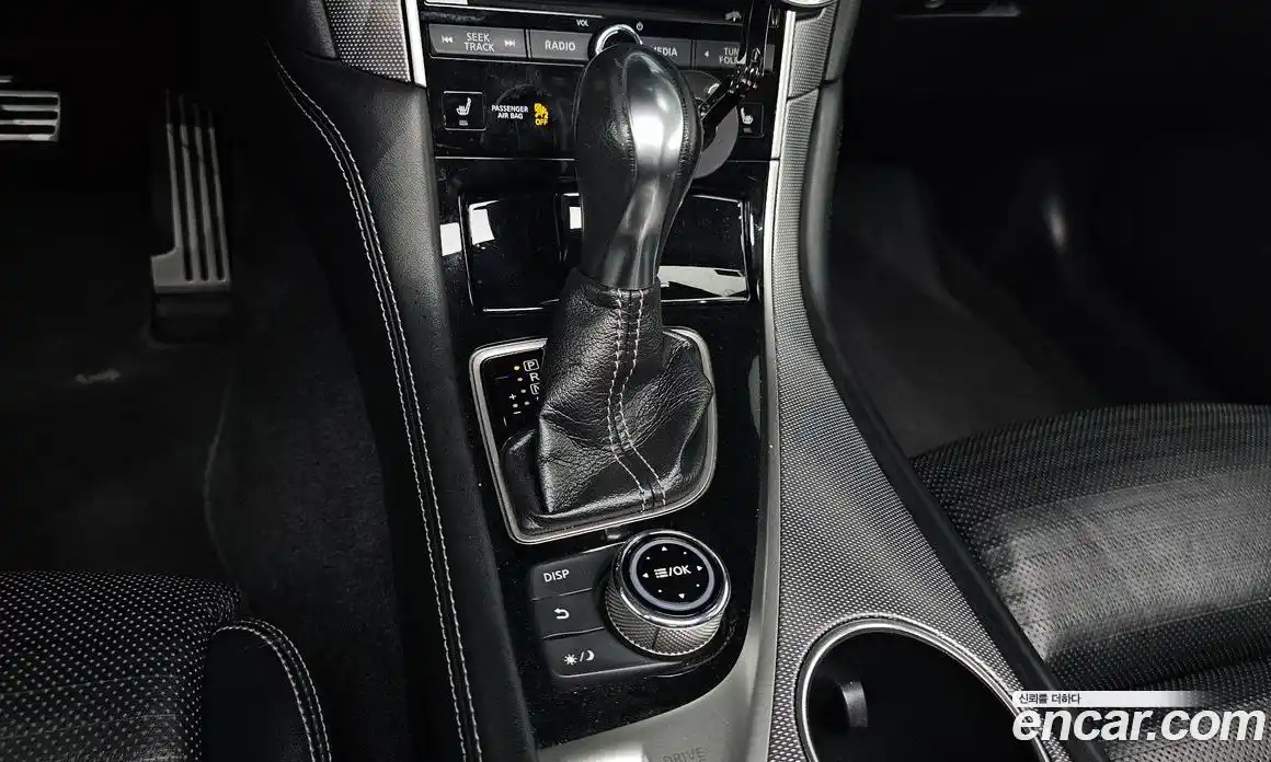 Infiniti Q50 2016 3.5 гидро в Москве № 827397, фото 9
