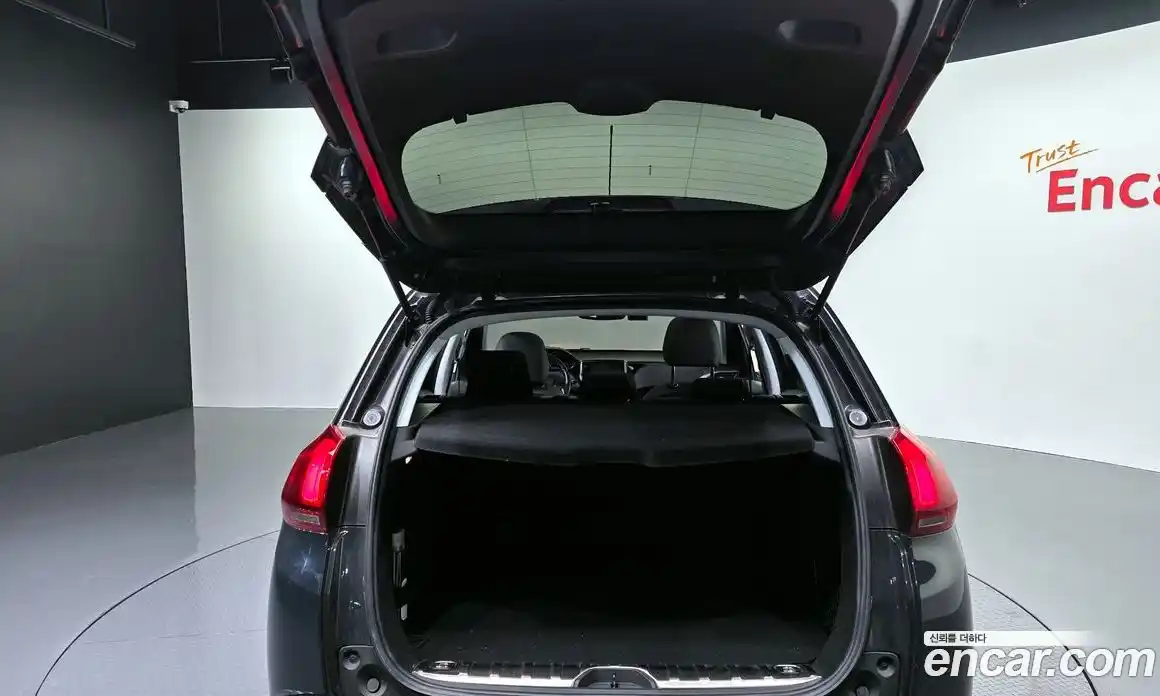 Peugeot 2008 2018 1.5 гидро в Москве № 827475, фото 20