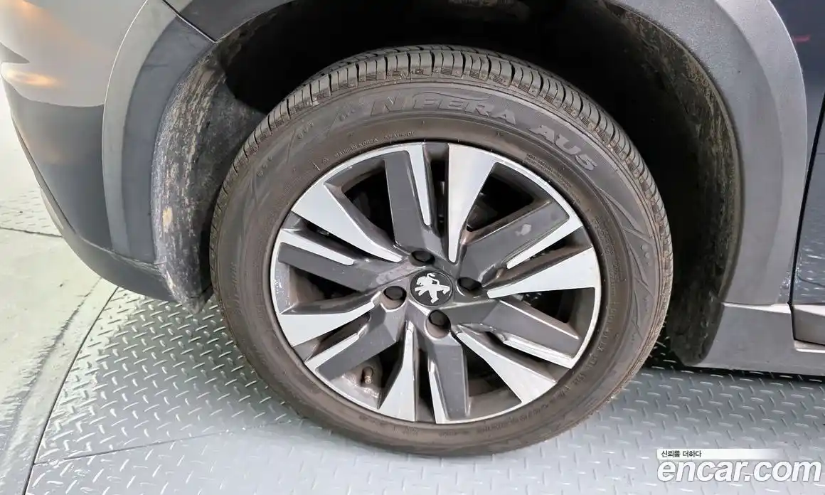 Peugeot 2008 2018 1.5 гидро в Москве № 827475, фото 5