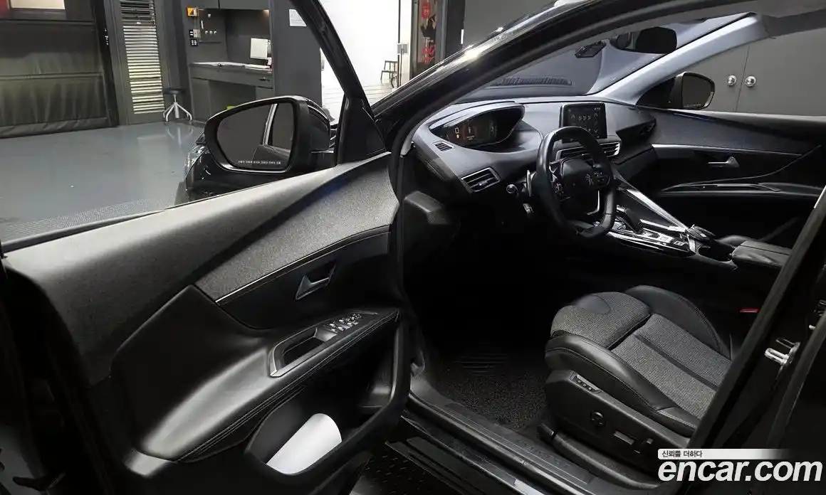 Peugeot 3008 2018 1.6 гидро в Москве № 827481, фото 11