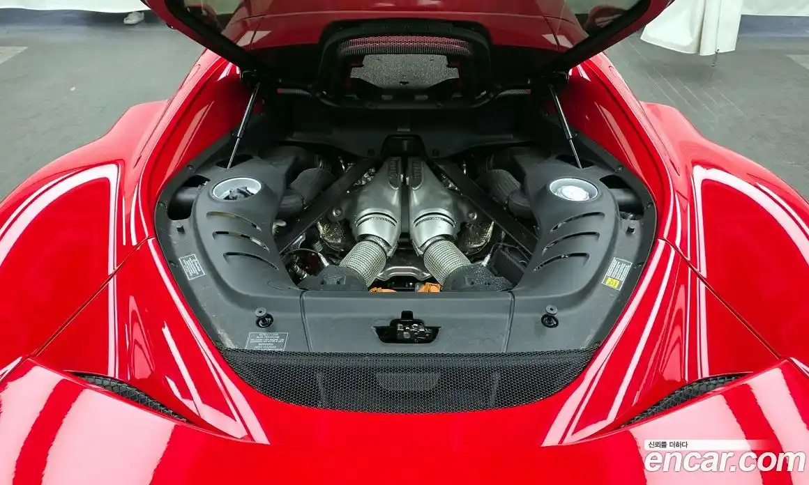 Ferrari 296 2024 3.0 гидро в Москве № 850840, фото 6