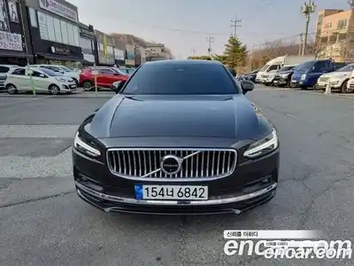 Volvo S90, 2022