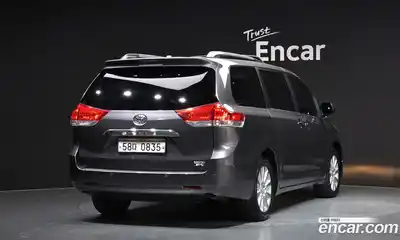 Toyota Sienna 2014 3.5 гидро в Москве № 862959, миниатюра 2