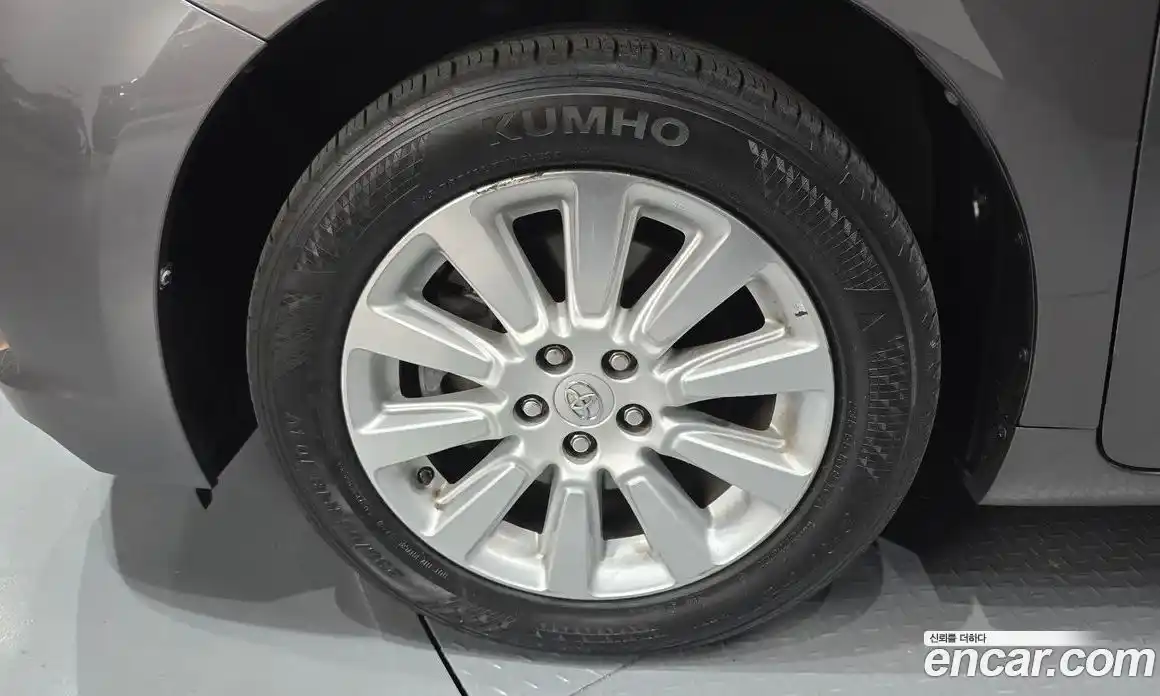 Toyota Sienna 2014 3.5 гидро в Москве № 862959, фото 5