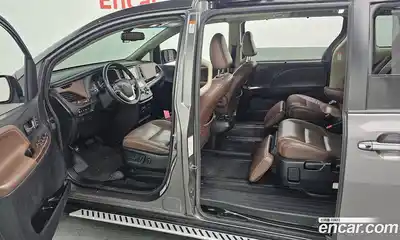 Toyota Sienna 2015 3.5 гидро в Москве № 862999, миниатюра 12