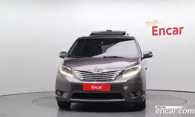 Toyota Sienna 2015 3.5 гидро в Москве № 862999, миниатюра 3