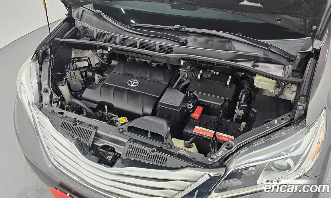 Toyota Sienna 2015 3.5 гидро в Москве № 862999, фото 6