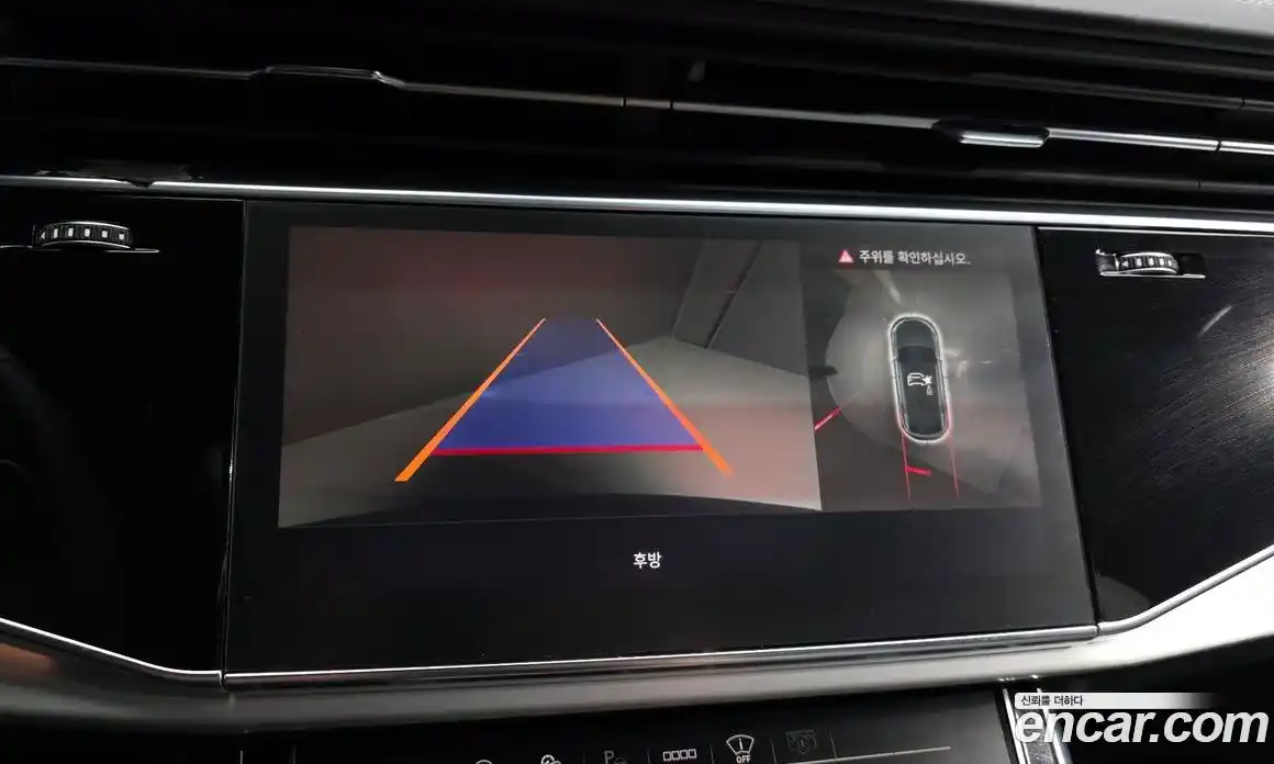 Audi Q8 2025 3.0 Автомат в Москве № 893663, фото 15