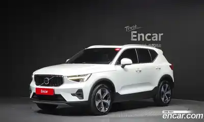 Volvo XC40, 2022