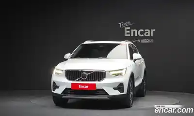 Volvo XC40 2022 2.0 гидро в Москве № 894264, миниатюра 3