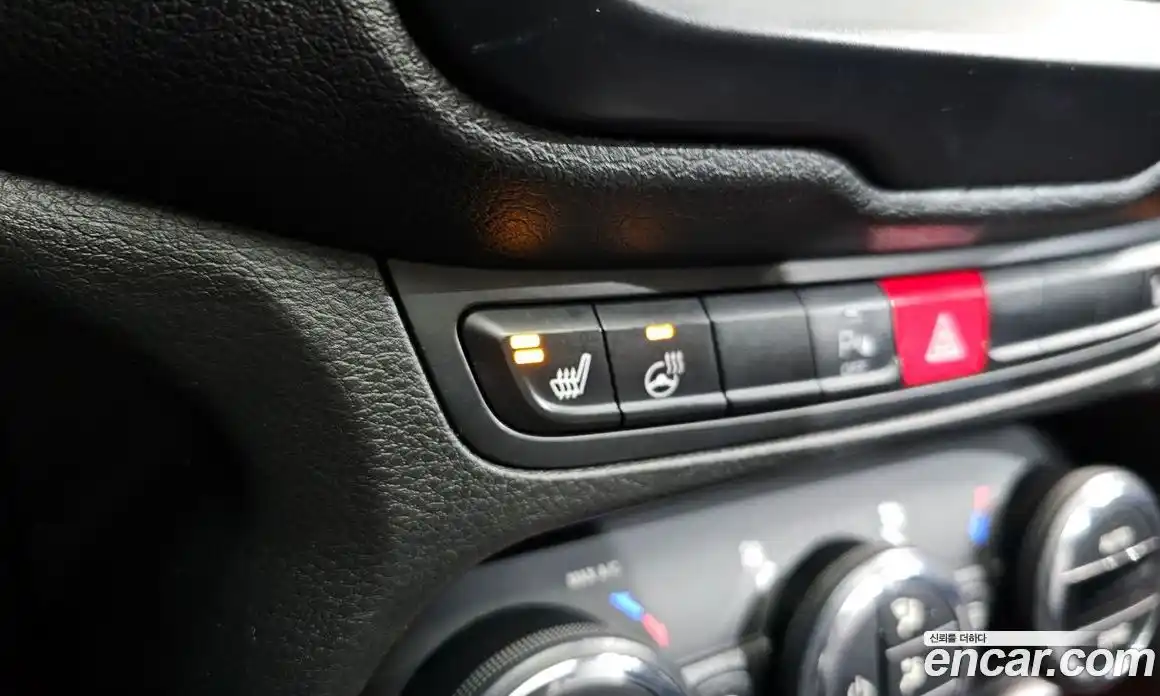 Jeep Renegade 2017 2.0 гидро в Москве № 896633, фото 16