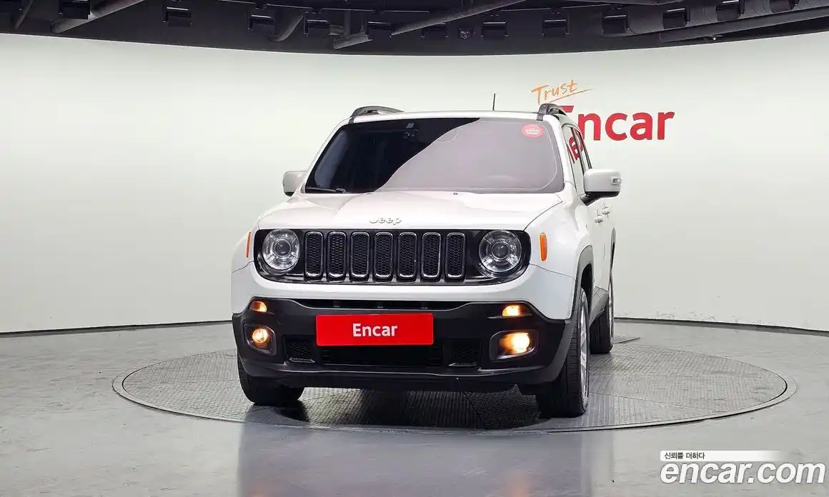 Jeep Renegade 2017 2.0 гидро в Москве № 896633, фото 3