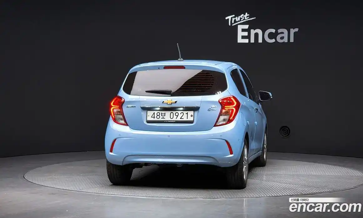 Chevrolet Spark 2016 1.0 Автомат в Москве № 936212, фото 4