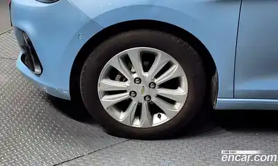 Chevrolet Spark 2016 1.0 Автомат в Москве № 936212, миниатюра 5