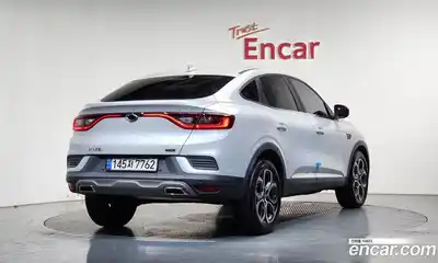 Renault XM3 2021 1.3 Автомат в Москве № 937432, миниатюра 2