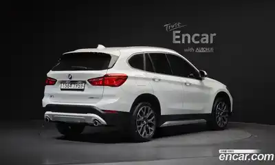 BMW X1 2022 2.0 гидро в Москве № 968551, миниатюра 2