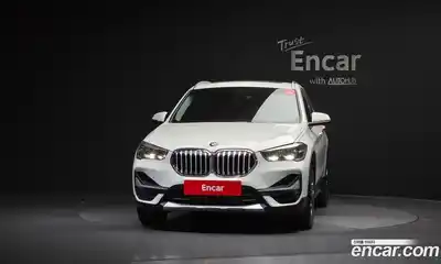 BMW X1 2022 2.0 гидро в Москве № 968551, миниатюра 3