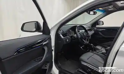 BMW X1 2022 2.0 гидро в Москве № 968551, миниатюра 10
