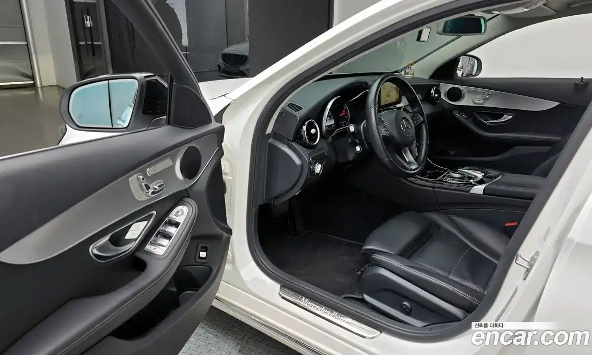 Mercedes-Benz C-Class 2016 2.0 гидро в Москве № 970044, фото 11