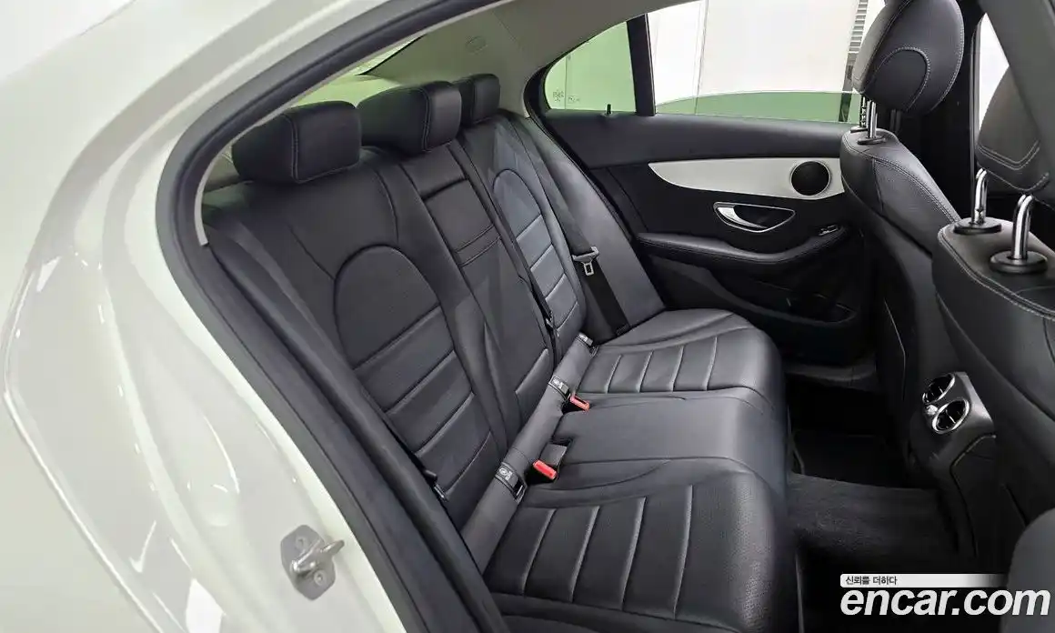 Mercedes-Benz C-Class 2016 2.0 гидро в Москве № 970044, фото 12