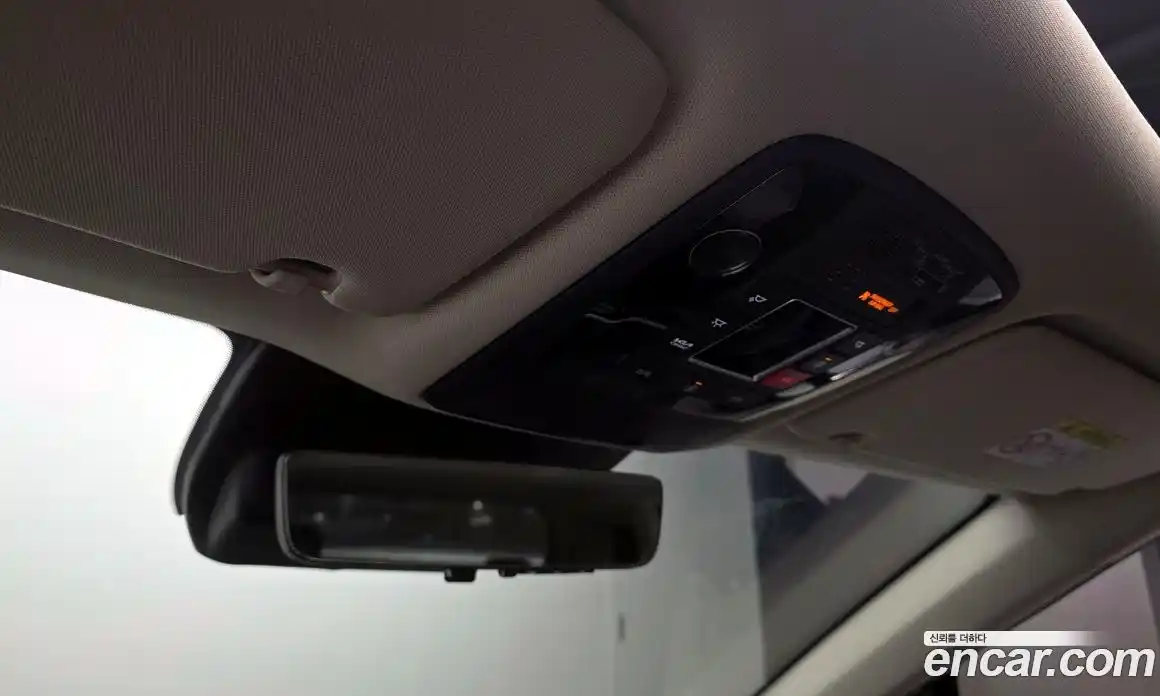 Kia Canival 2024 3.5 Автомат в Москве № 972267, фото 18