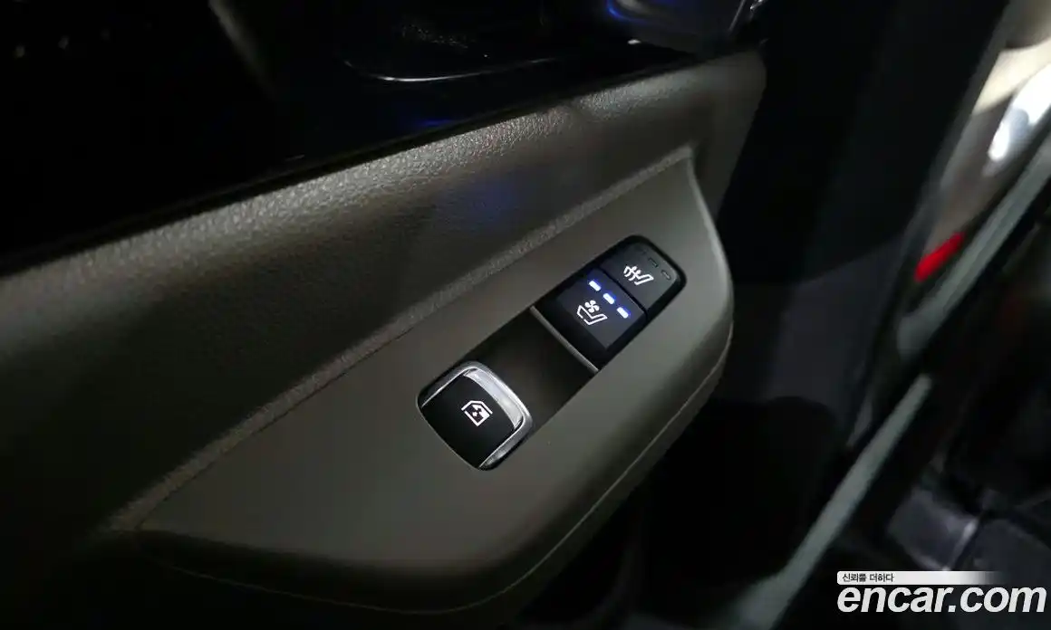 Kia Canival 2024 3.5 Автомат в Москве № 972267, фото 19