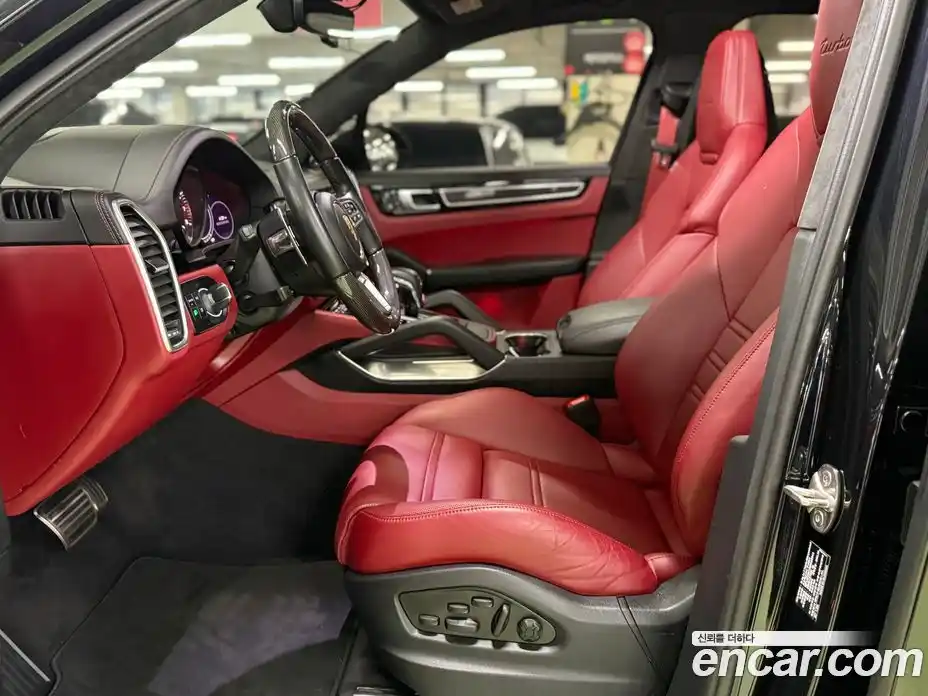 Porsche Cayenne 2022 4.0 гидро в Москве № 974479, фото 14