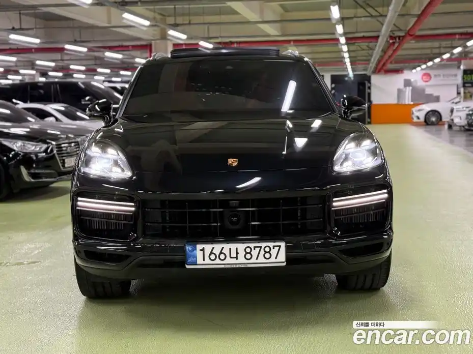 Porsche Cayenne 2022 4.0 гидро в Москве № 974479, фото 3