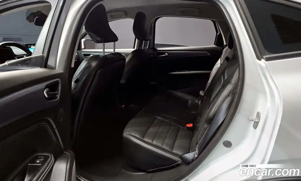 Renault XM3 2020 1.3 Автомат в Москве № 975455, фото 12