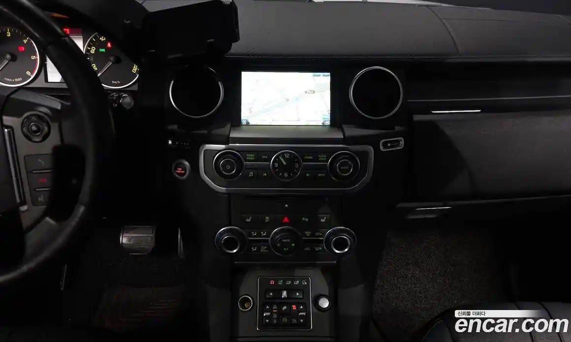 Land Rover Discovery 2014 3.0 гидро в Москве № 975700, фото 14