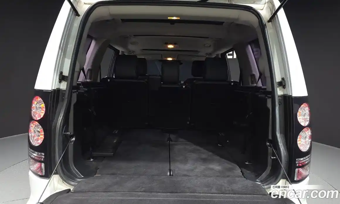 Land Rover Discovery 2014 3.0 гидро в Москве № 975700, фото 20