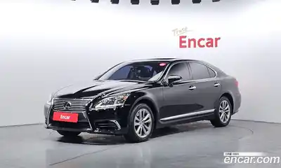 Lexus LS, 2015