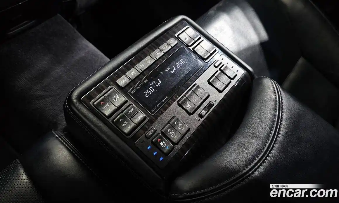 Lexus LS 2015 4.6 гидро в Москве № 975852, фото 17