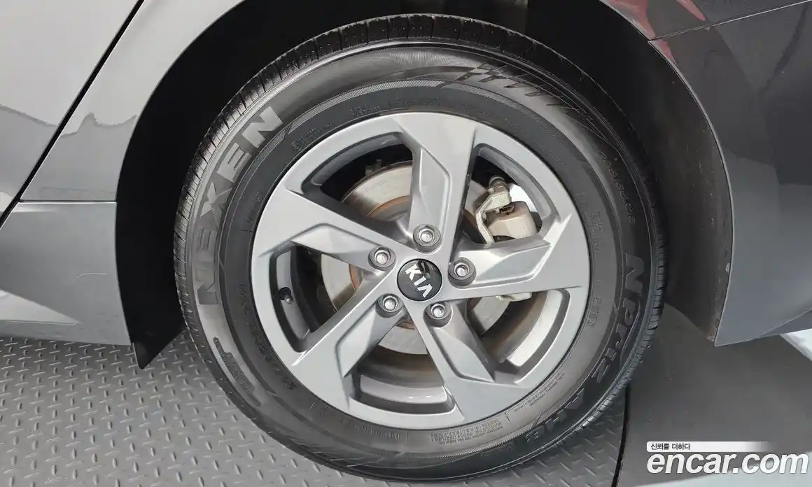 Kia K5 2021 2.0 Автомат в Москве № 1002721, фото 5