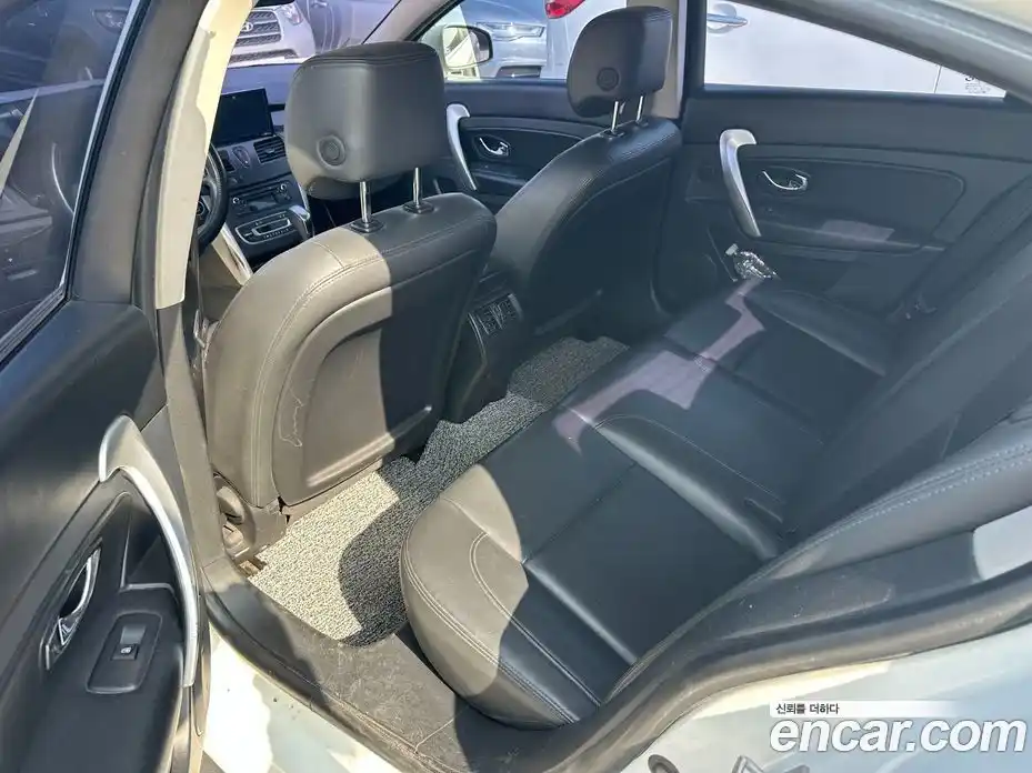 Renault SM5 2017 2.0 Автомат в Москве № 1004044, фото 16