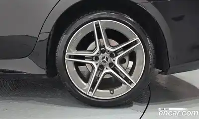 Mercedes-Benz CLS-Class 2023 2.0 гидро в Москве № 1005064, миниатюра 5