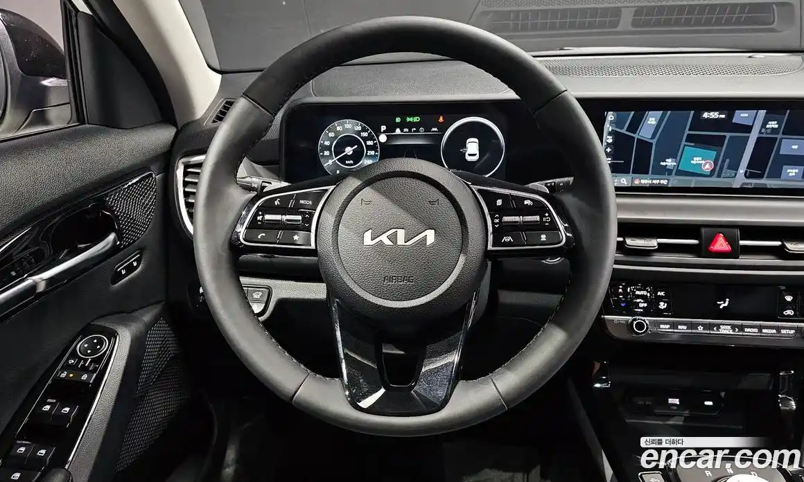 Kia Seltos 2024 1.6 Автомат в Москве № 1009036, фото 13