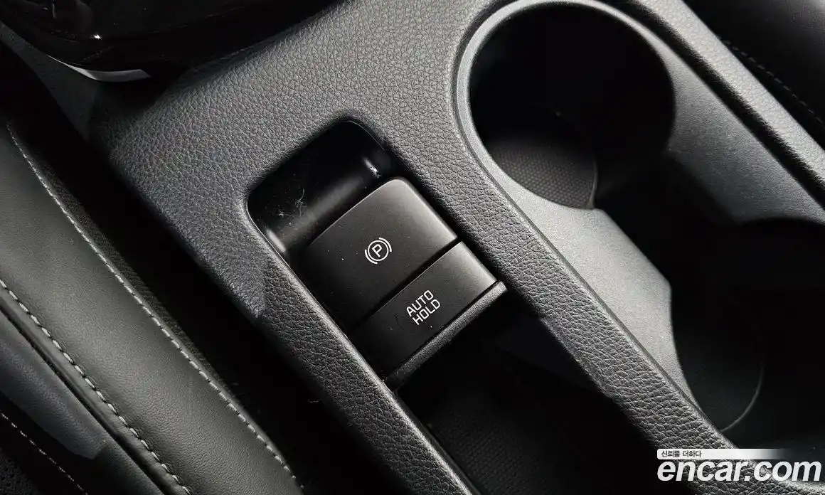 Kia Seltos 2024 1.6 Автомат в Москве № 1009036, фото 17