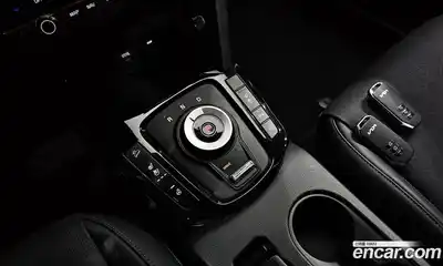 Kia Seltos 2024 1.6 Автомат в Москве № 1009036, миниатюра 9