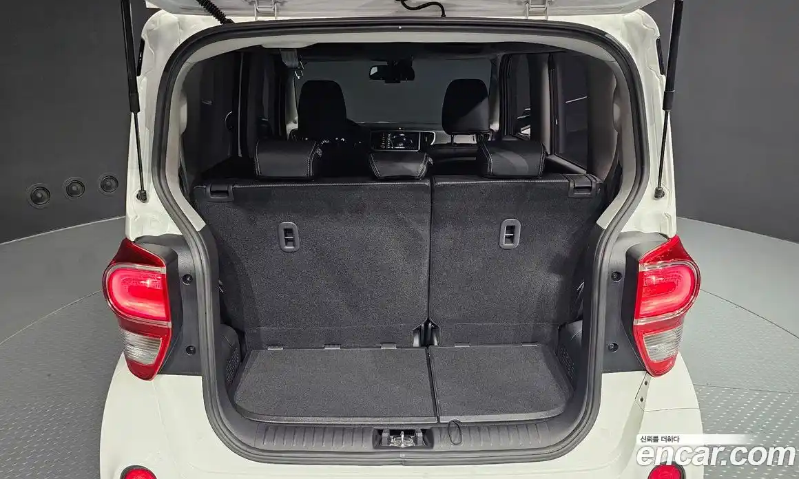 Kia Ray 2022 1.0 Автомат в Москве № 1009201, фото 20