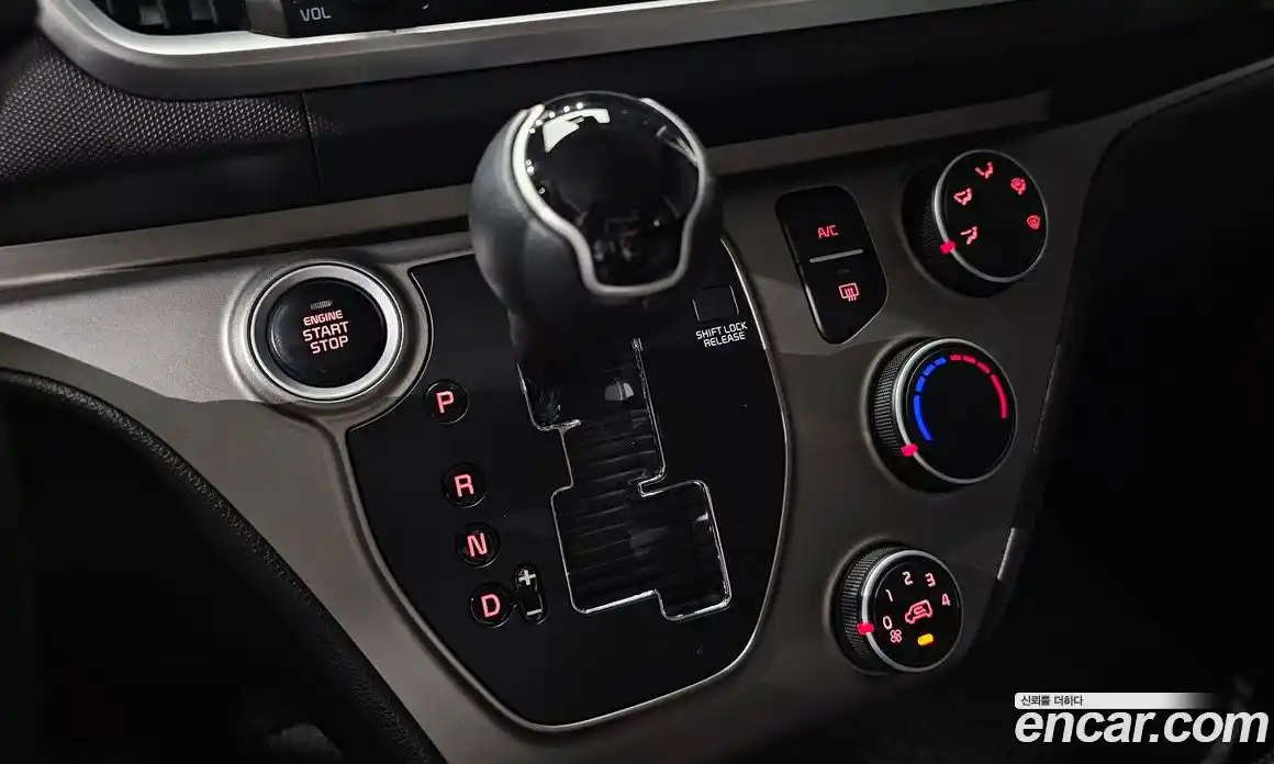 Kia Ray 2022 1.0 Автомат в Москве № 1009201, фото 9