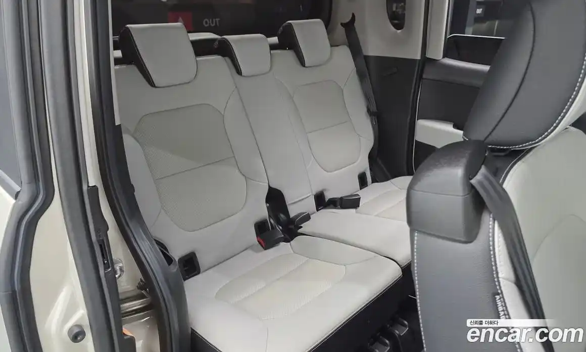 Kia Ray 2023 1.0 Автомат в Москве № 1009361, фото 12