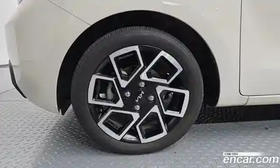 Kia Ray 2023 1.0 Автомат в Москве № 1009361, миниатюра 5