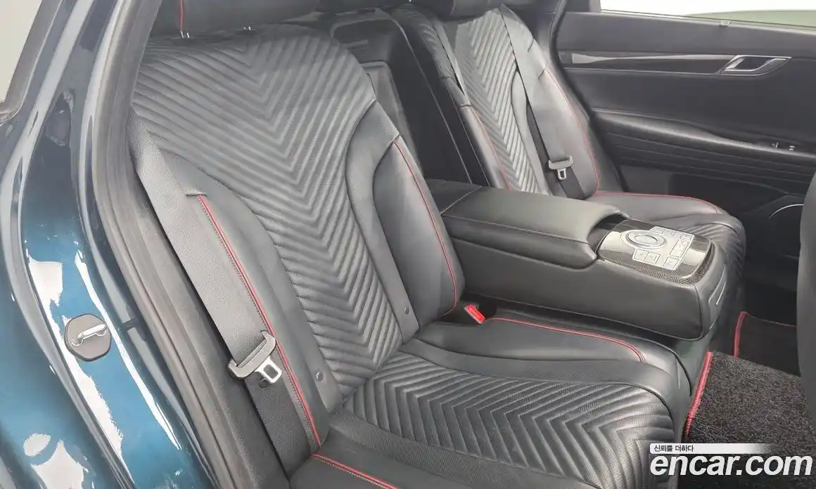 Genesis G80 2022 2.5 Автомат в Москве № 1010185, фото 12