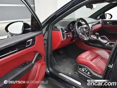 Porsche Cayenne 2021 3.0 гидро в Москве № 1012234, миниатюра 11