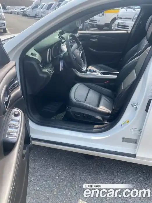 Chevrolet Malibu 2015 2.0 Автомат в Москве № 1012682, фото 12