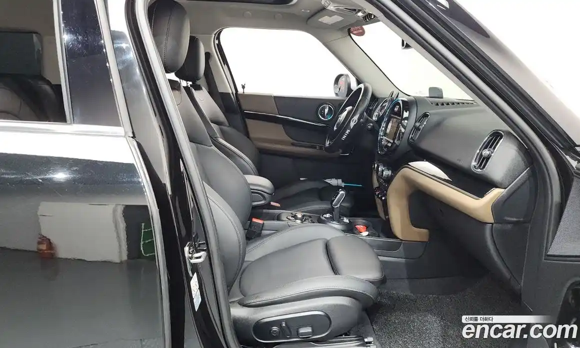 Mini Countryman 2019 1.5 гидро в Москве № 1013908, фото 11