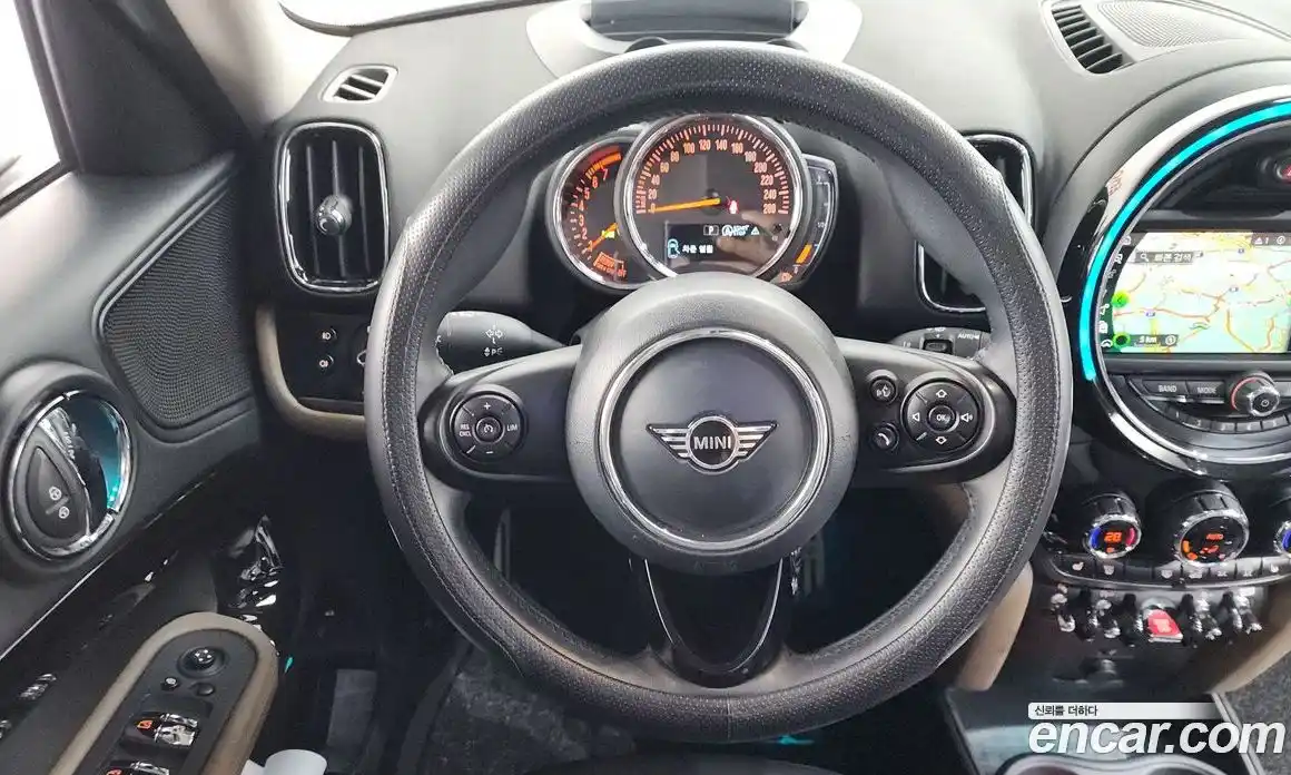 Mini Countryman 2019 1.5 гидро в Москве № 1013908, фото 13