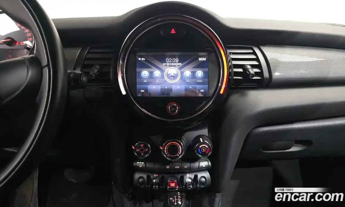 Mini Cooper 2014 1.5 гидро в Москве № 1013923, фото 13