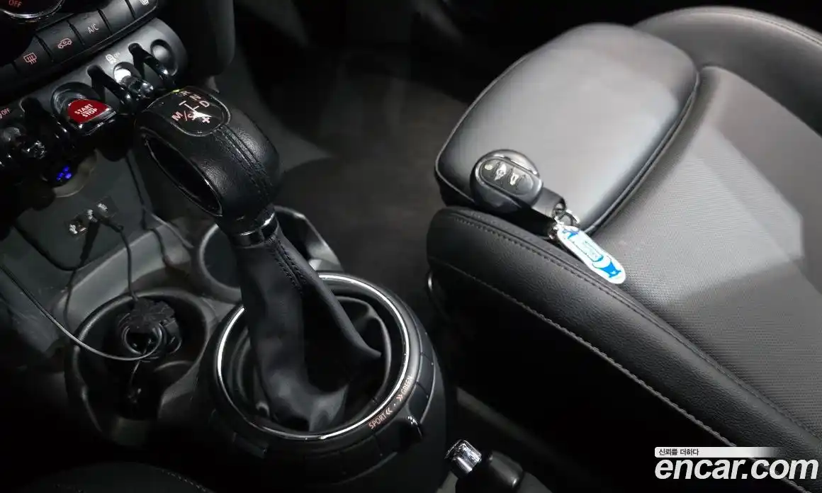 Mini Cooper 2014 1.5 гидро в Москве № 1013923, фото 8